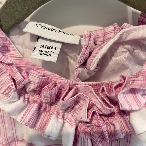 Calvin Klein Baby Girl Plaid Dress 3-6 Months with Diaper Cover - Picture 4 of 5
